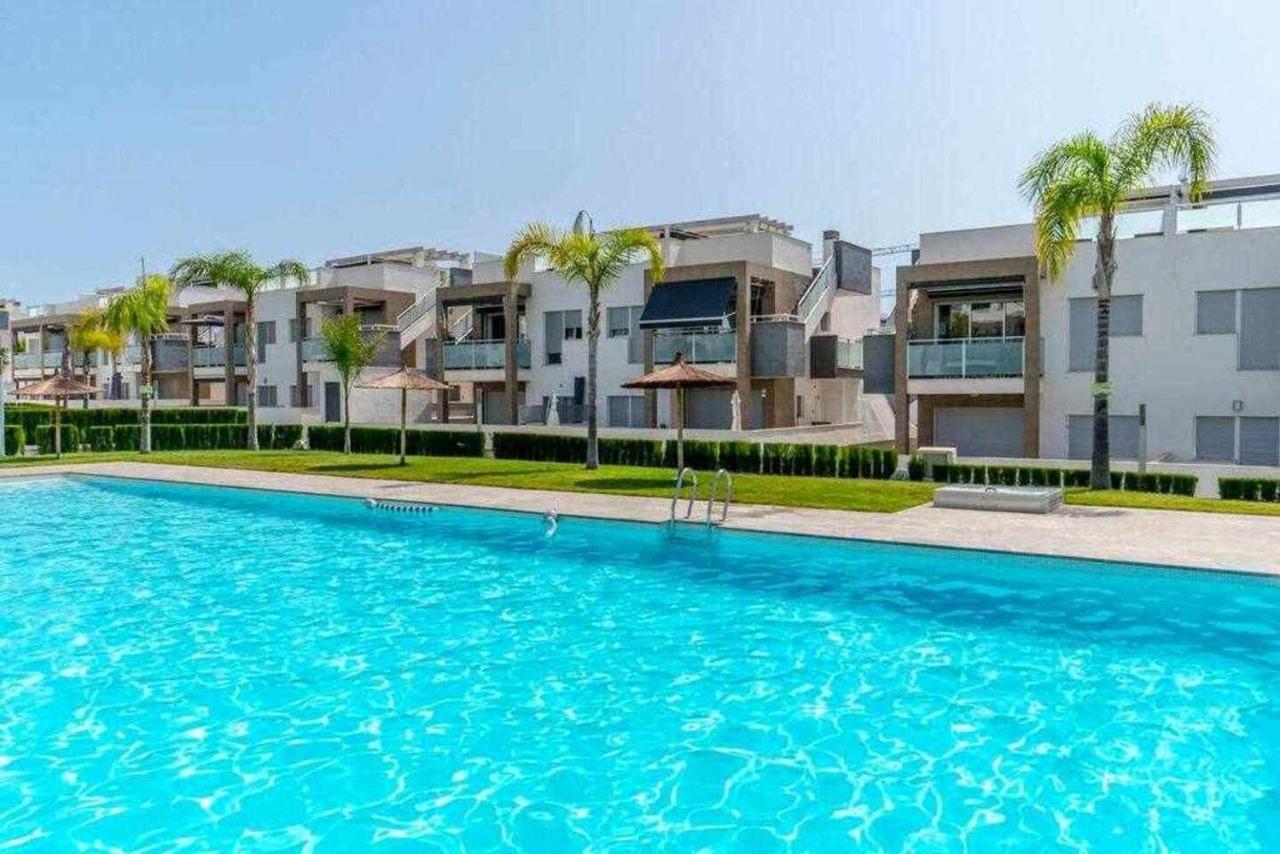 Espanhouse Caroline Bungalow Торрев'єха Екстер'єр фото
