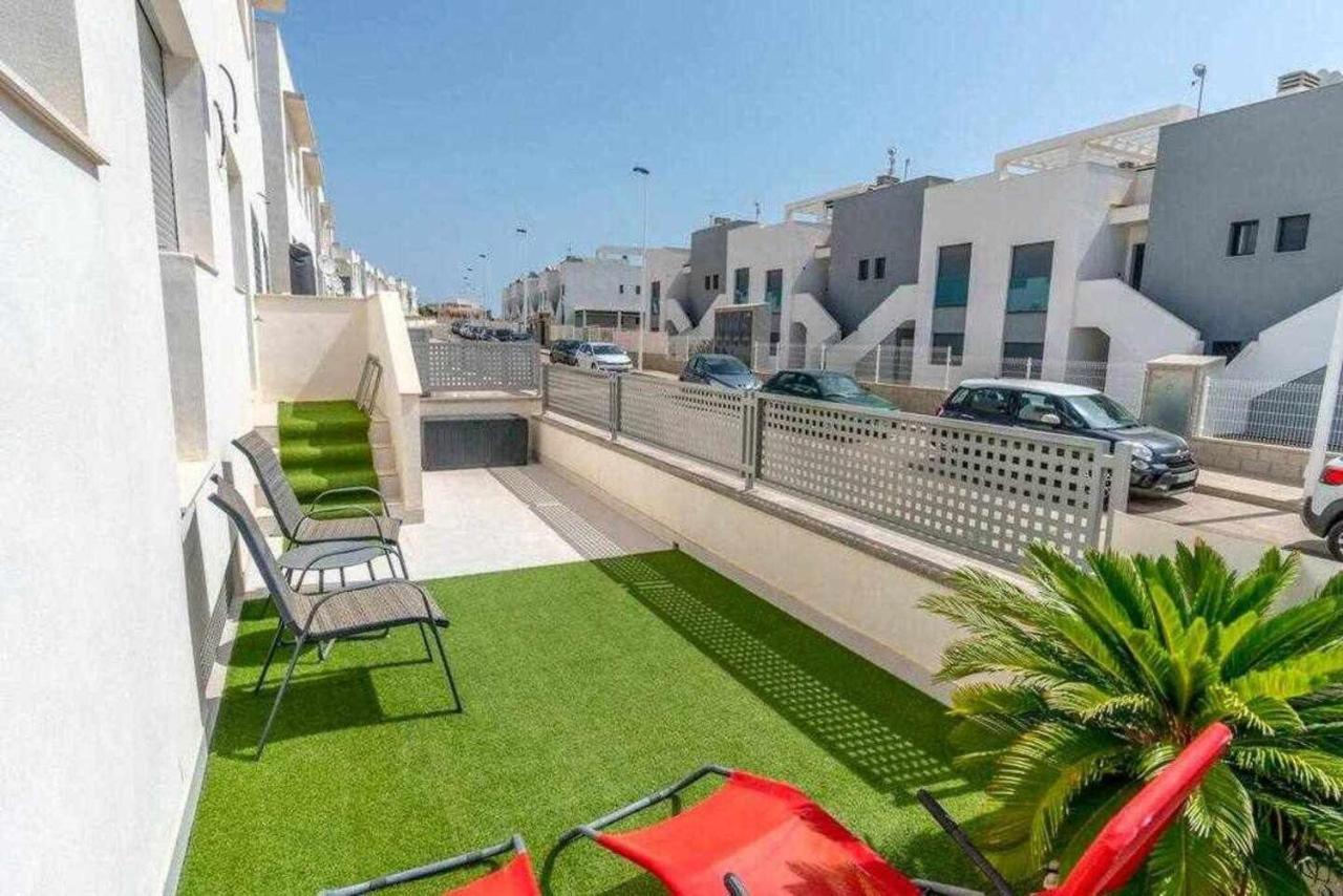 Espanhouse Caroline Bungalow Торрев'єха Екстер'єр фото